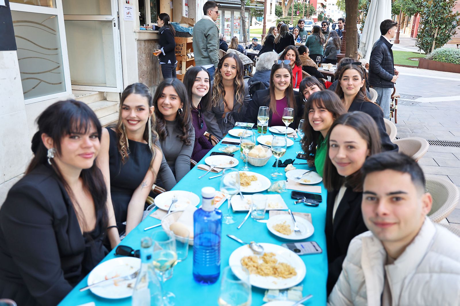 Imágenes de la fiesta del 24 de diciembre en las calle de Huelva