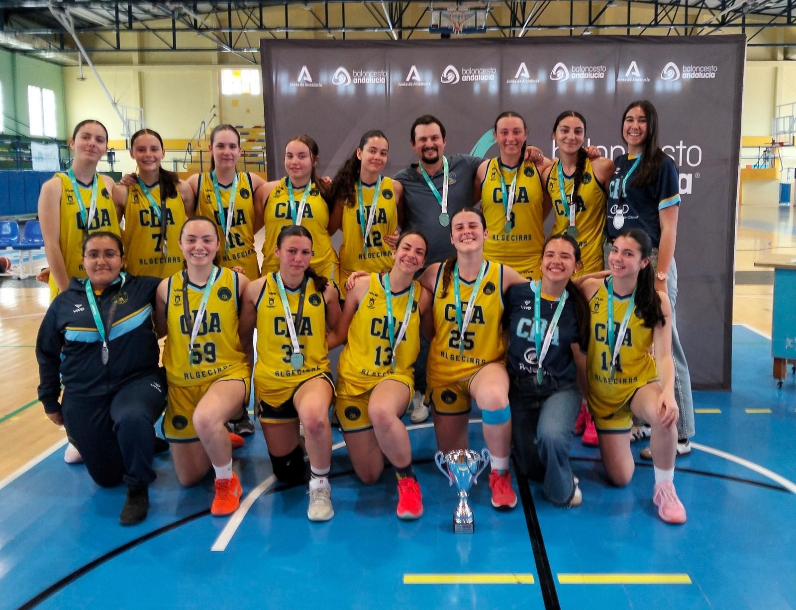 El júnior femenino de la ULB, campeón provincial tras derrotar en la ...
