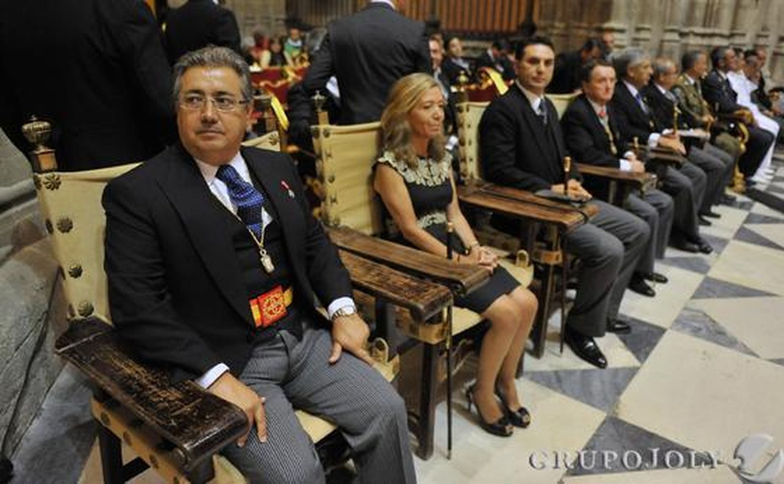 El alcalde de Sevilla también acude al acto. 

Foto: Juan Carlos Vázquez