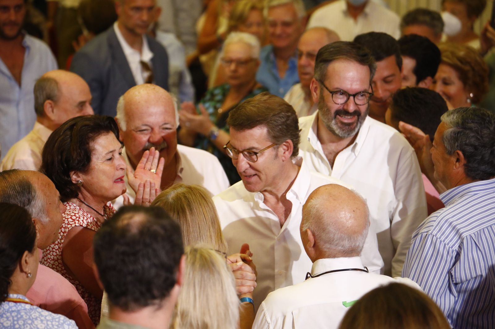 La visita de Núñez-Feijóo a Córdoba, en imágenes