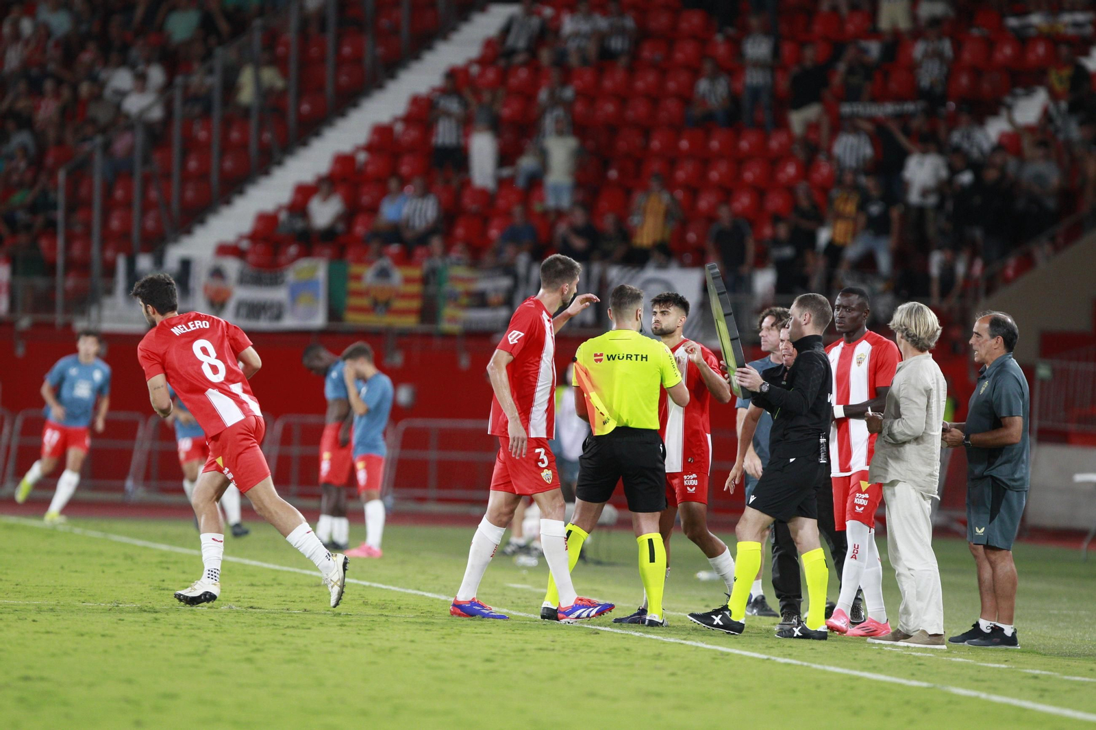 El partido U.D. Almería-C.D. Castellón en imágenes
