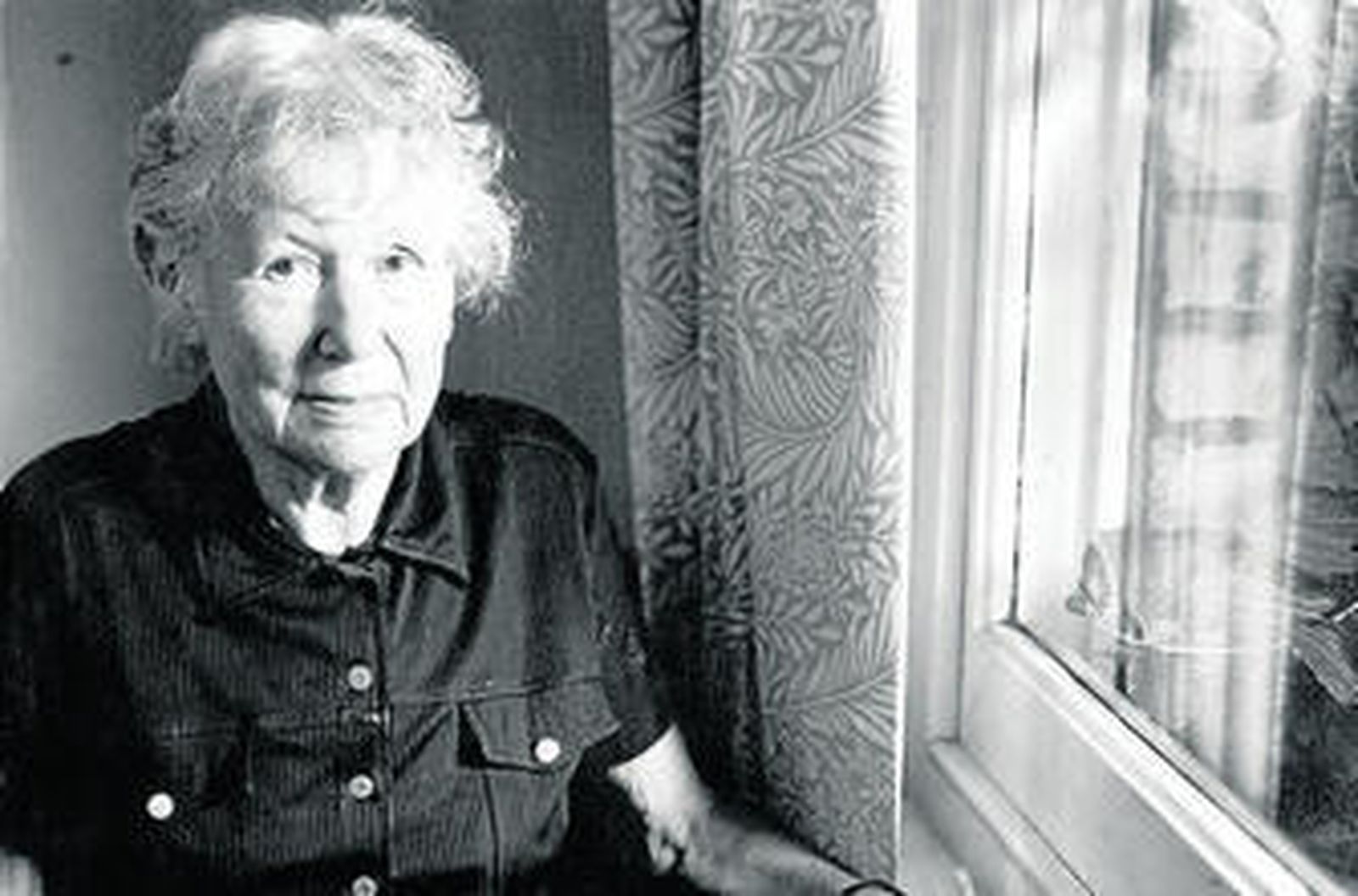 La escritora inglesa Penelope Fitzgerald (1916-2000).