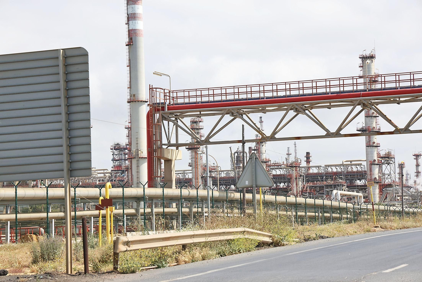 Industrias en Huelva.