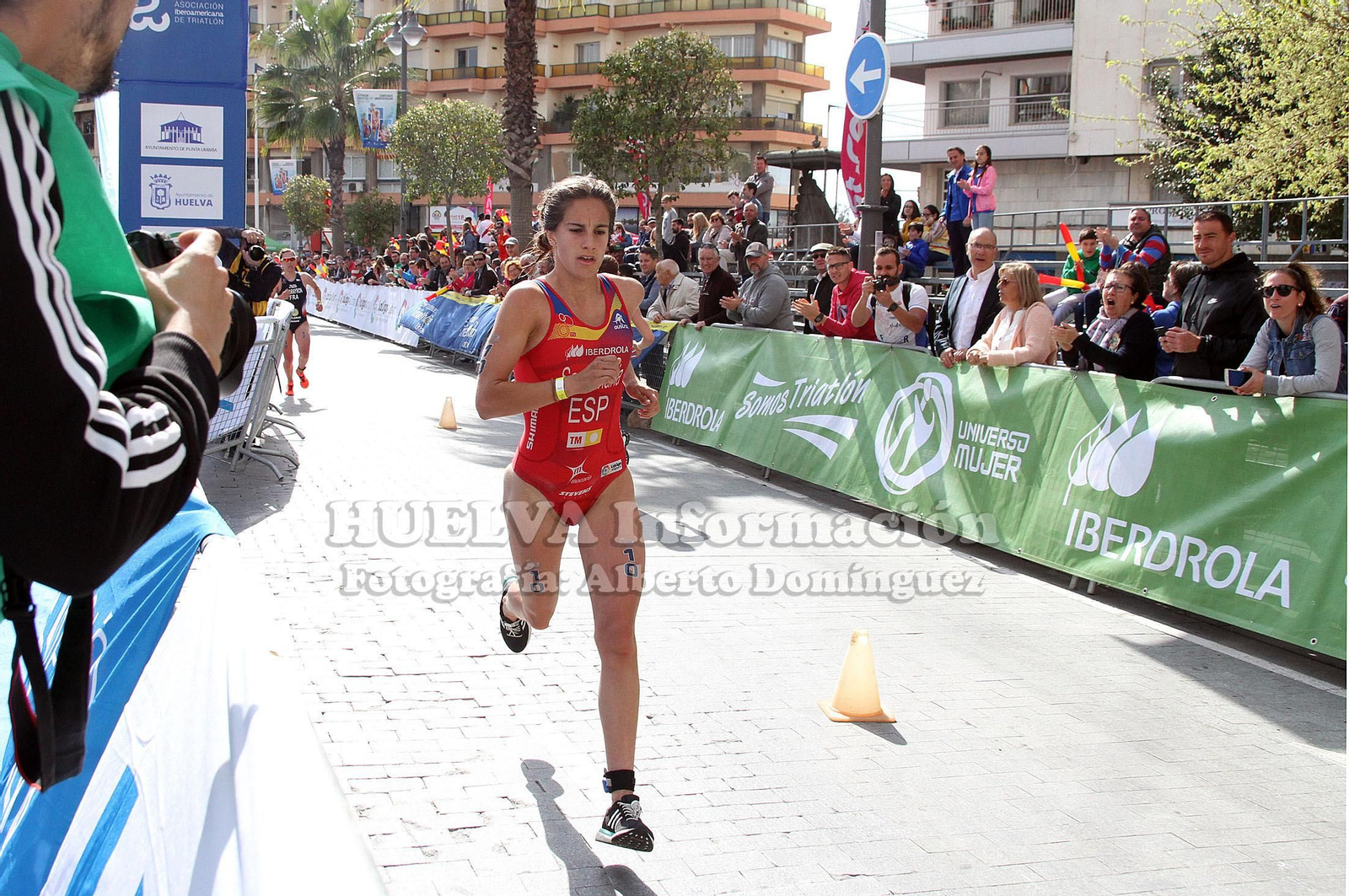 Triatlón en Huelva, imágenes de la Copa de Europa y Campeonato Iberoamericano
