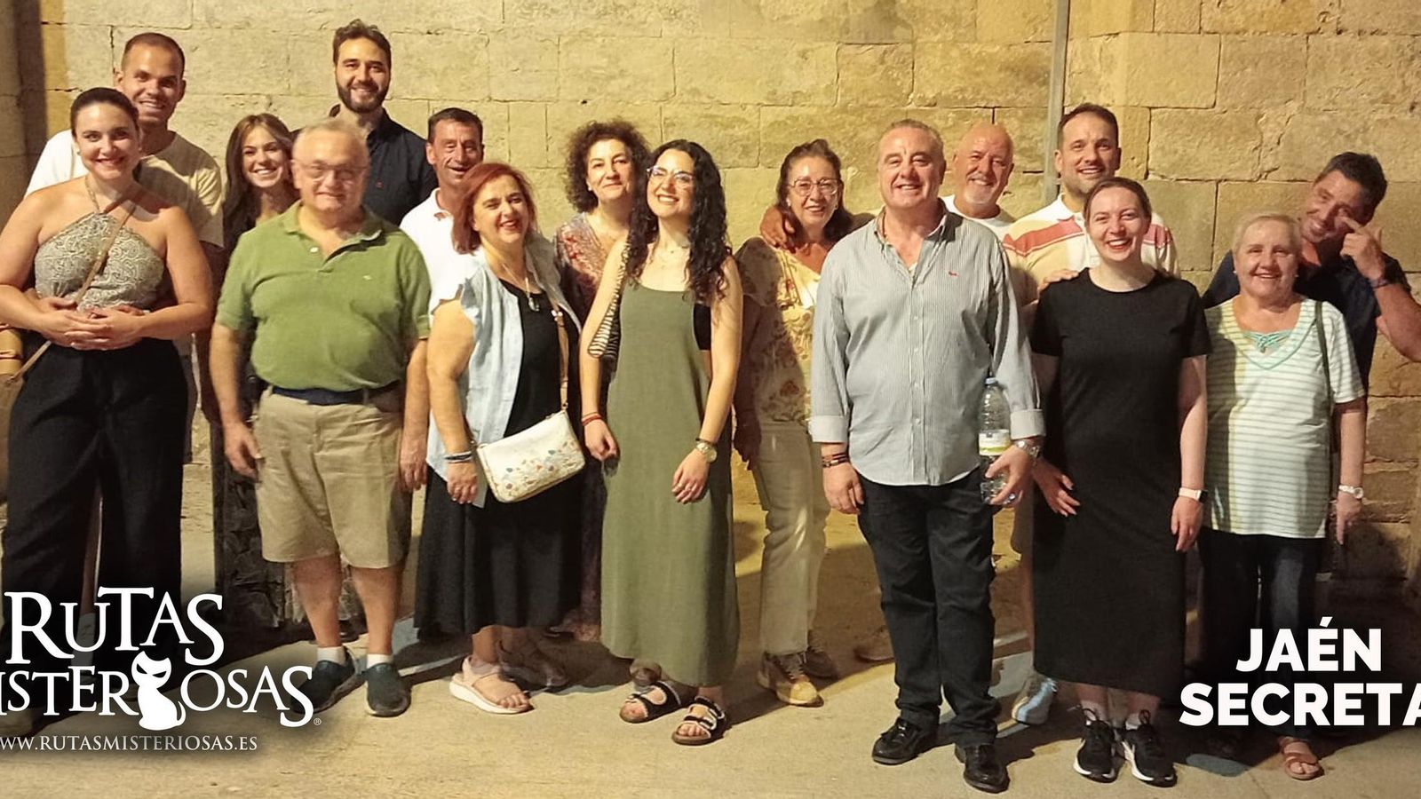 Grupo de visitantes de la ruta 'Jaén Secreta'. Grupo de visitantes de la ruta 'Jaén Secreta'.