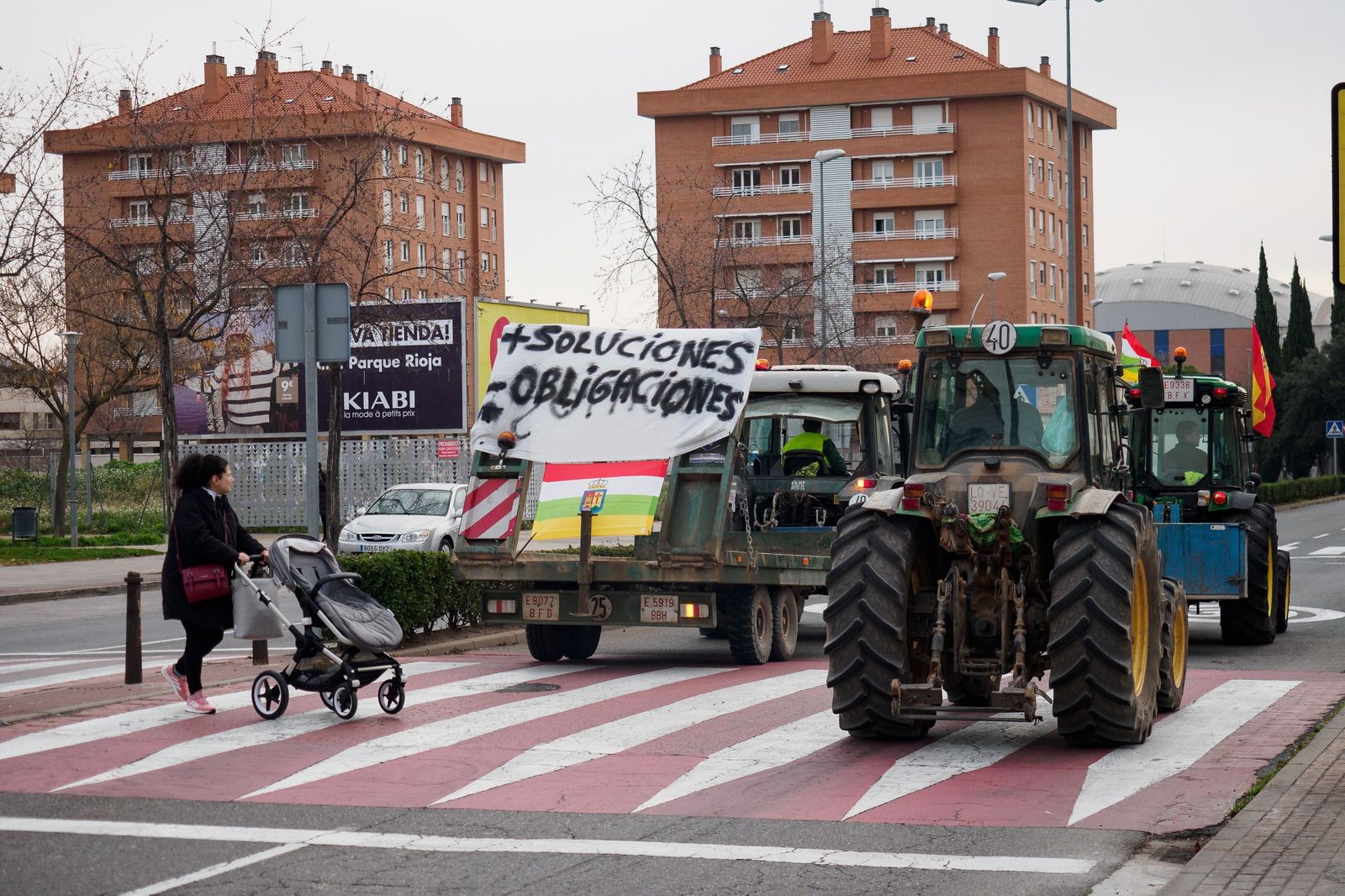 Las imágenes de la tractorada por las carreteras españolas: el campo para las principales vías