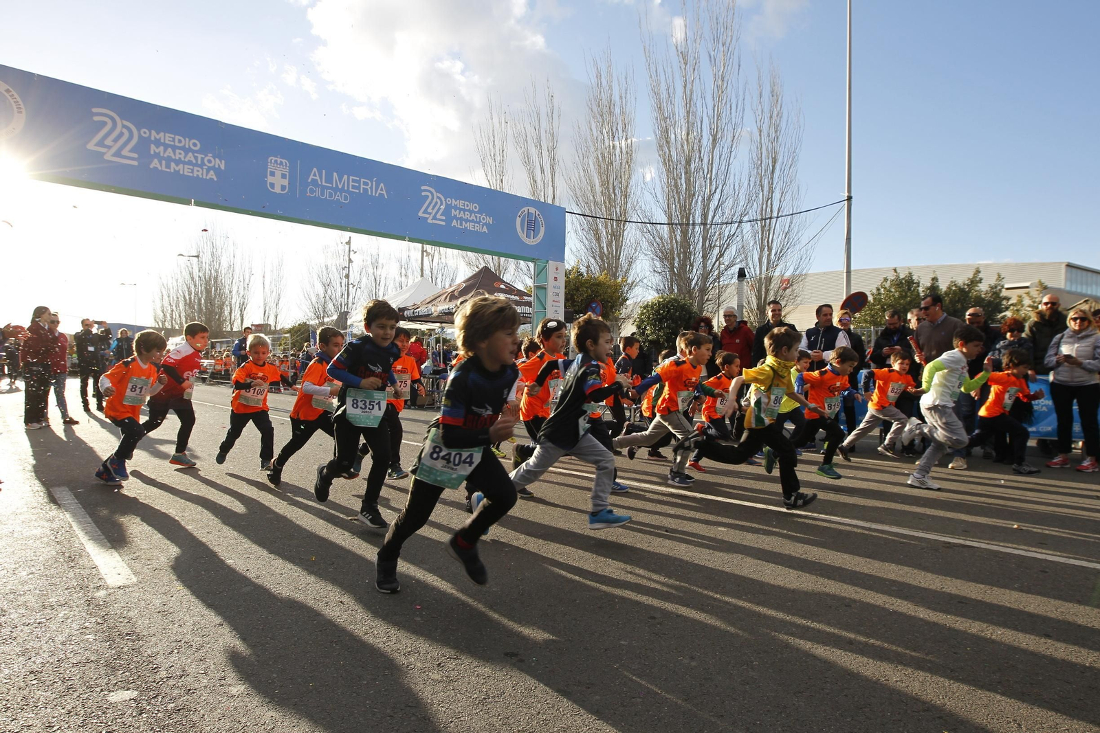 Una de las salidas de las carreras infantiles.