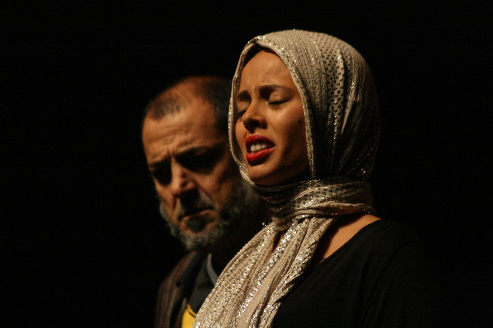 Representación teatral de la obra 'Una cuestión familiar' de Francisco Oti.