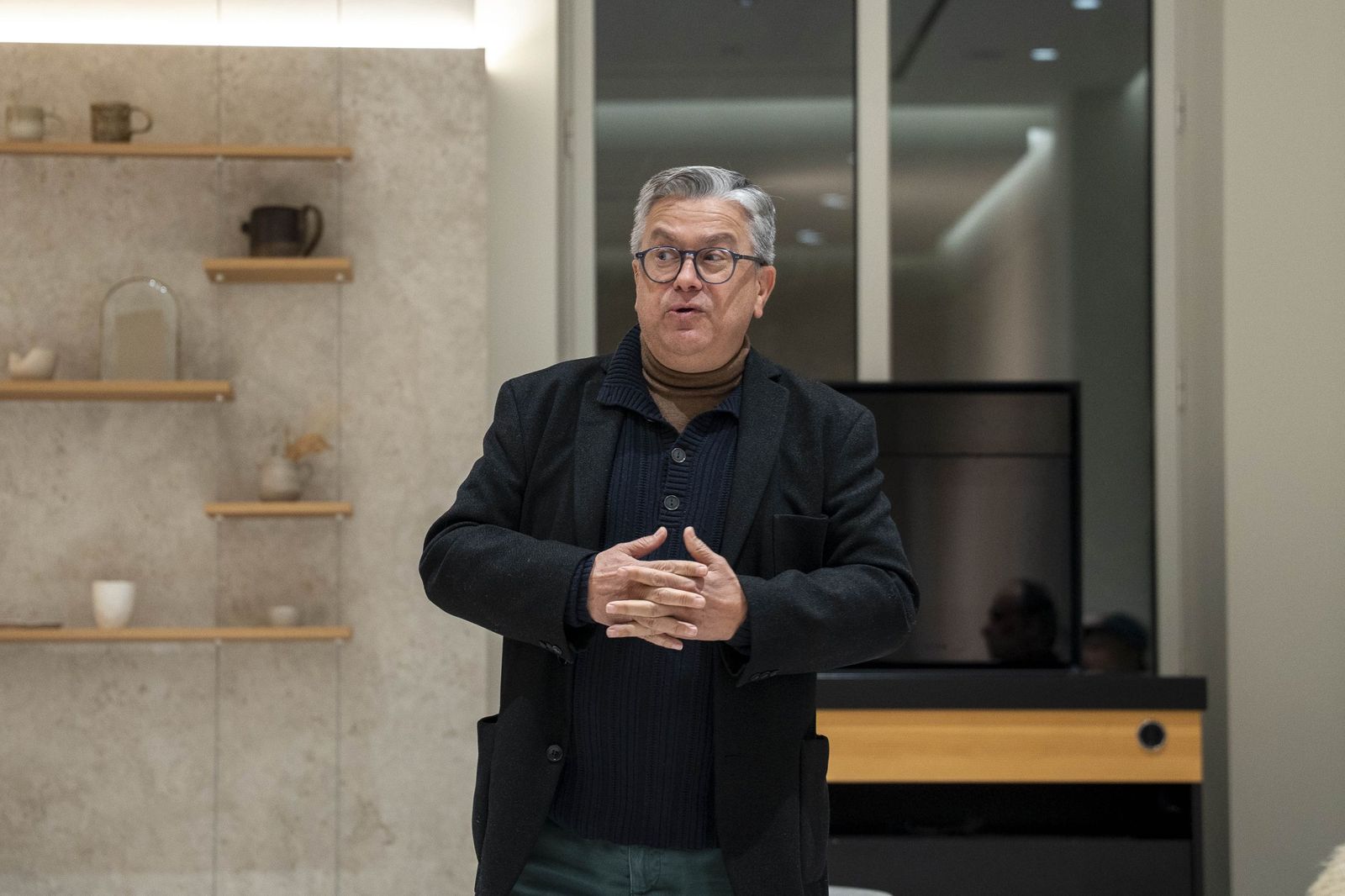 Un siglo de política local: Antonio Llaguno presenta en Almería su libro sobre las alcaldías de Cuevas del Almanzora