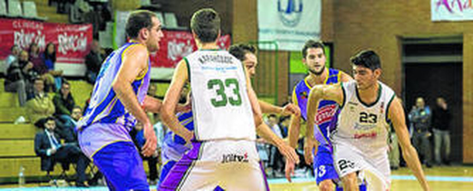 Karahodzic fue de lo poco destacado de ayer.