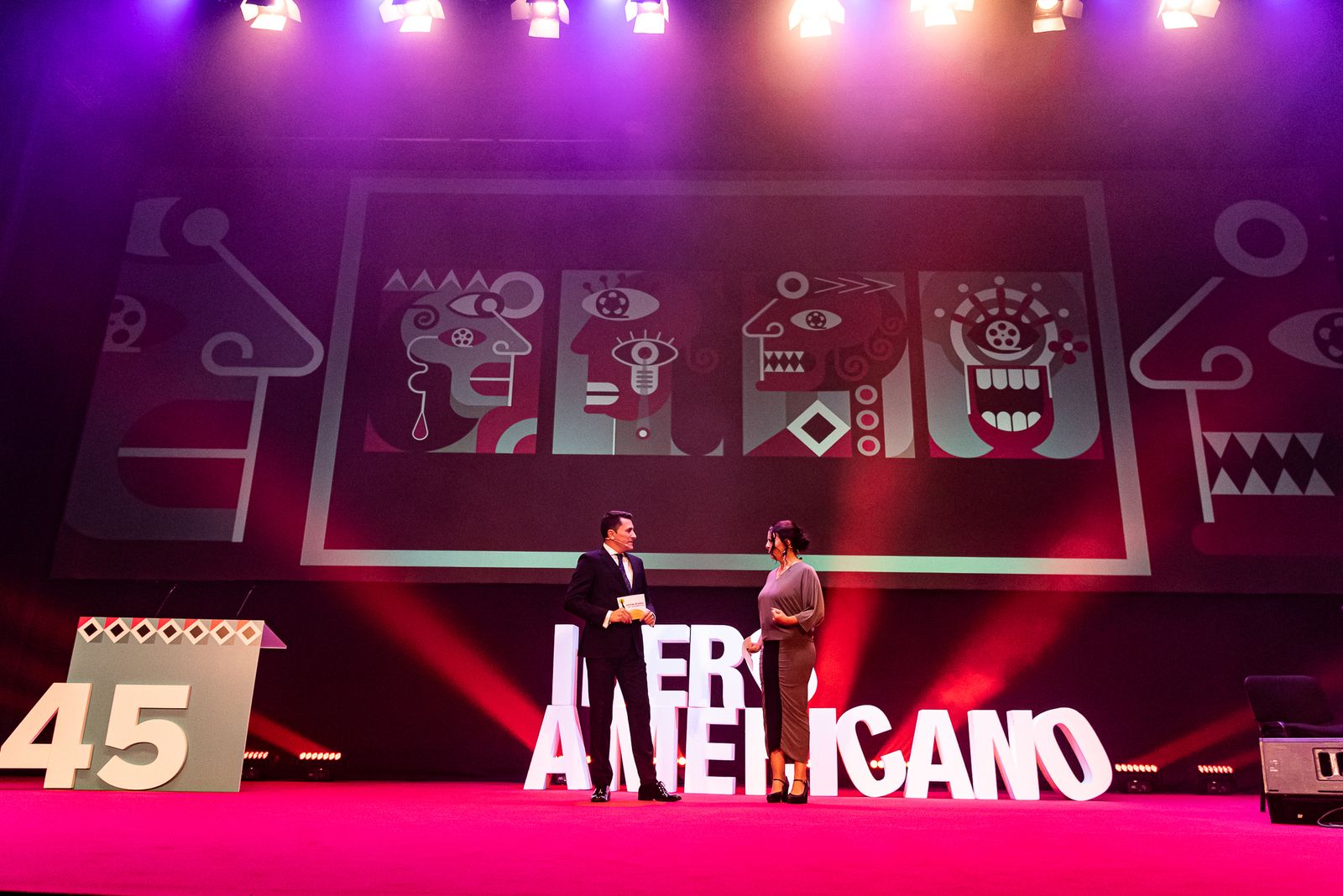 Imágenes de la gala de inauguración del 45 Festival de Cine Iberoamericano de Huelva