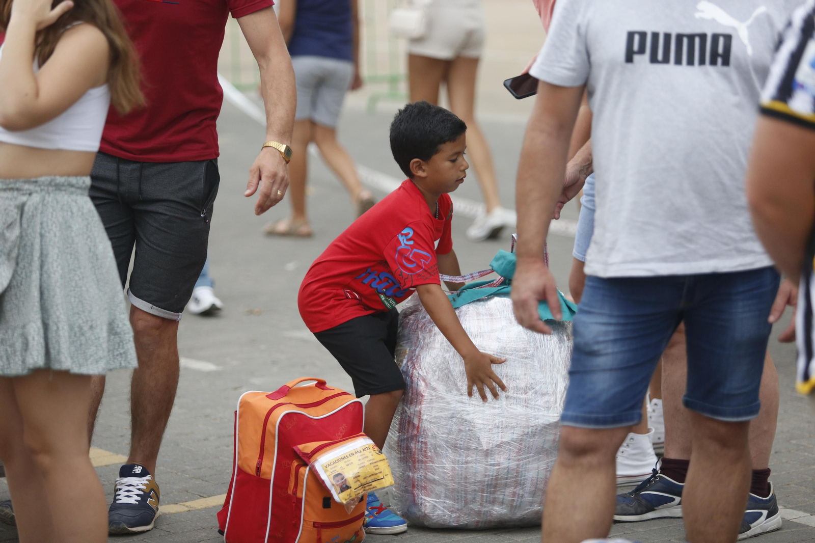 Córdoba despide a los niños saharauis, en imágenes