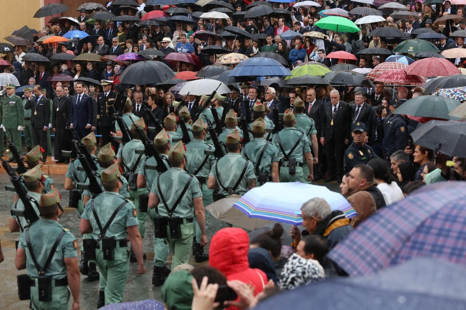 Las fotos del desembarco de la Legión en Málaga