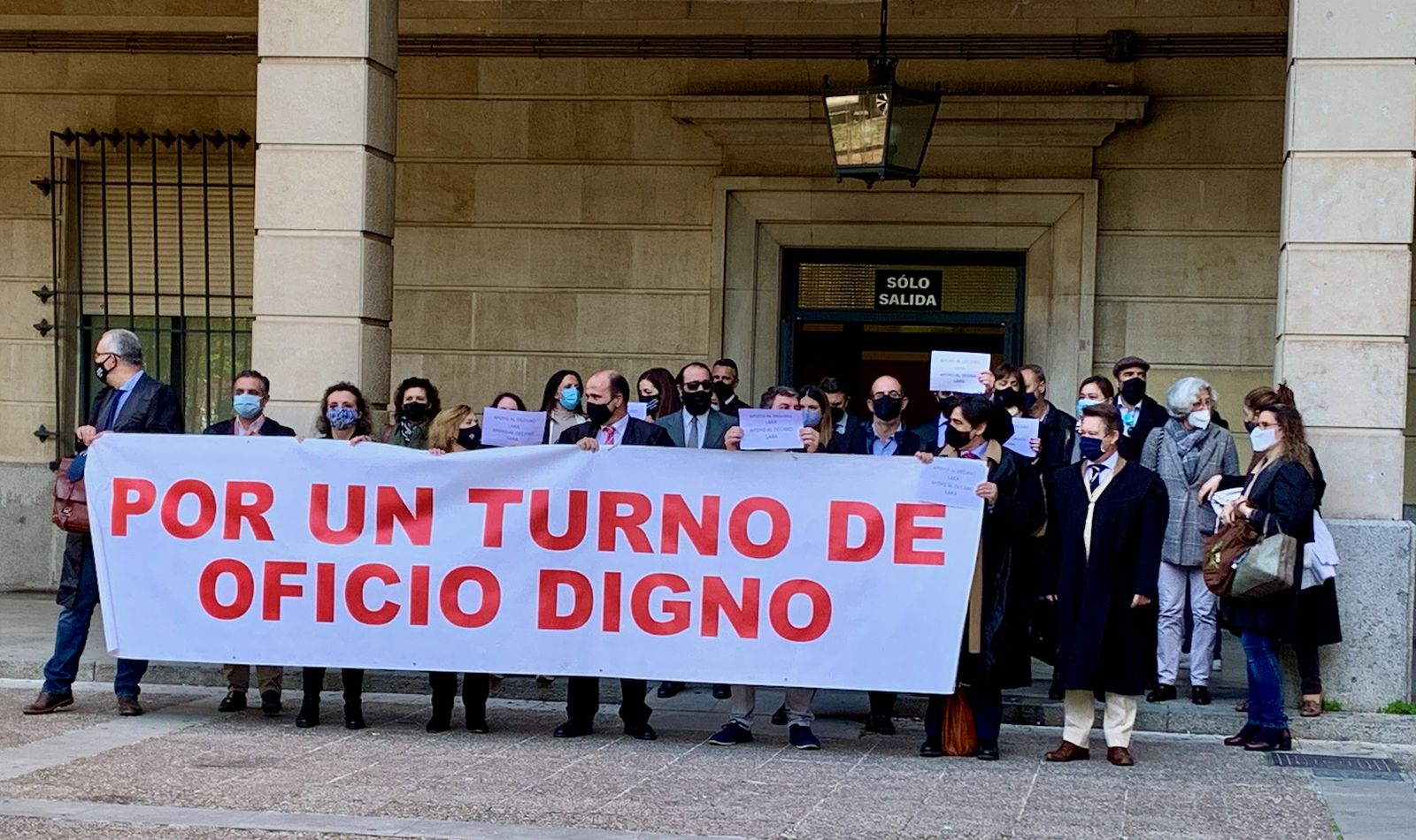 Un momento de la concentración en Sevilla