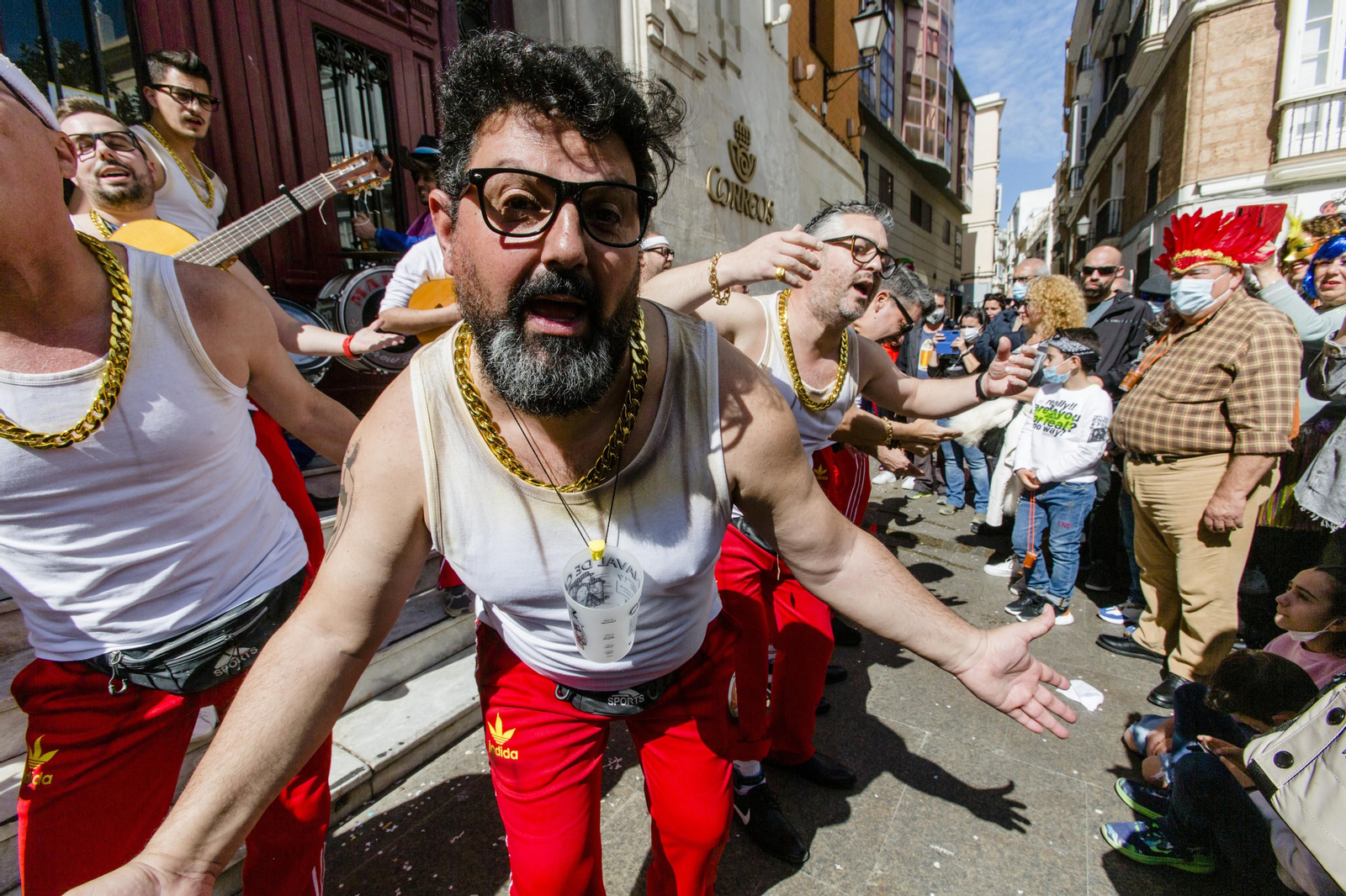 Imágenes del segundo sábado de carnaval ilegal.