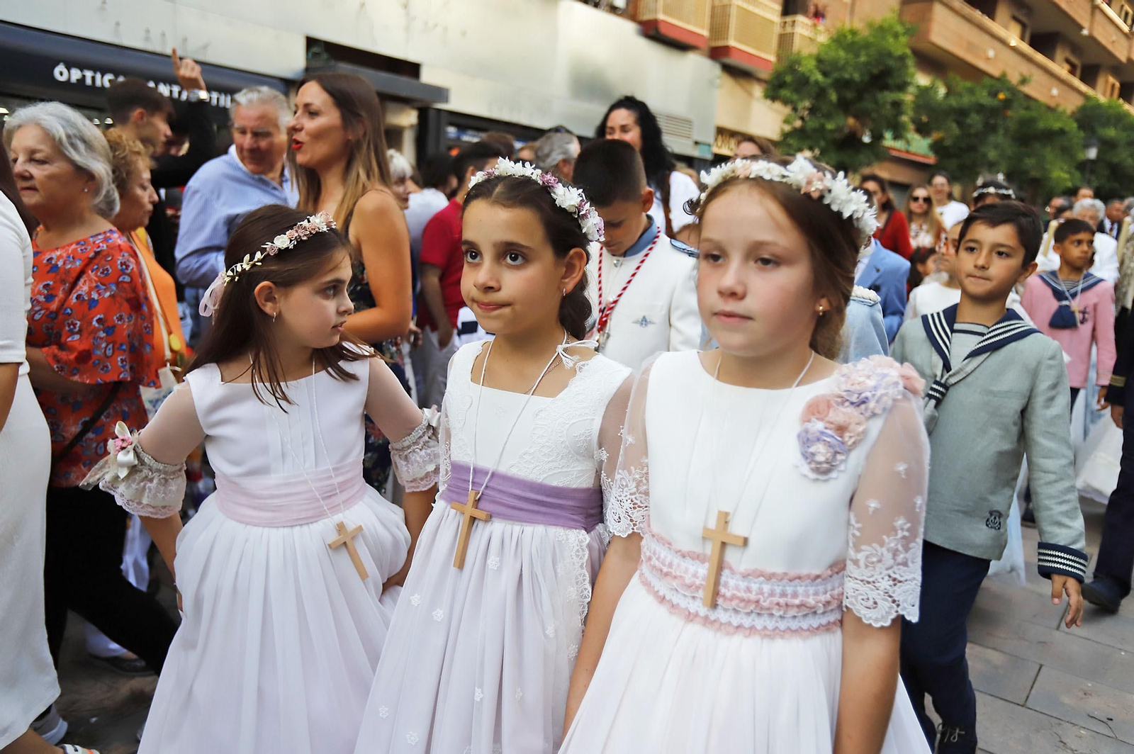 Imágenes de la procesión del Corpus Christi en Huelva