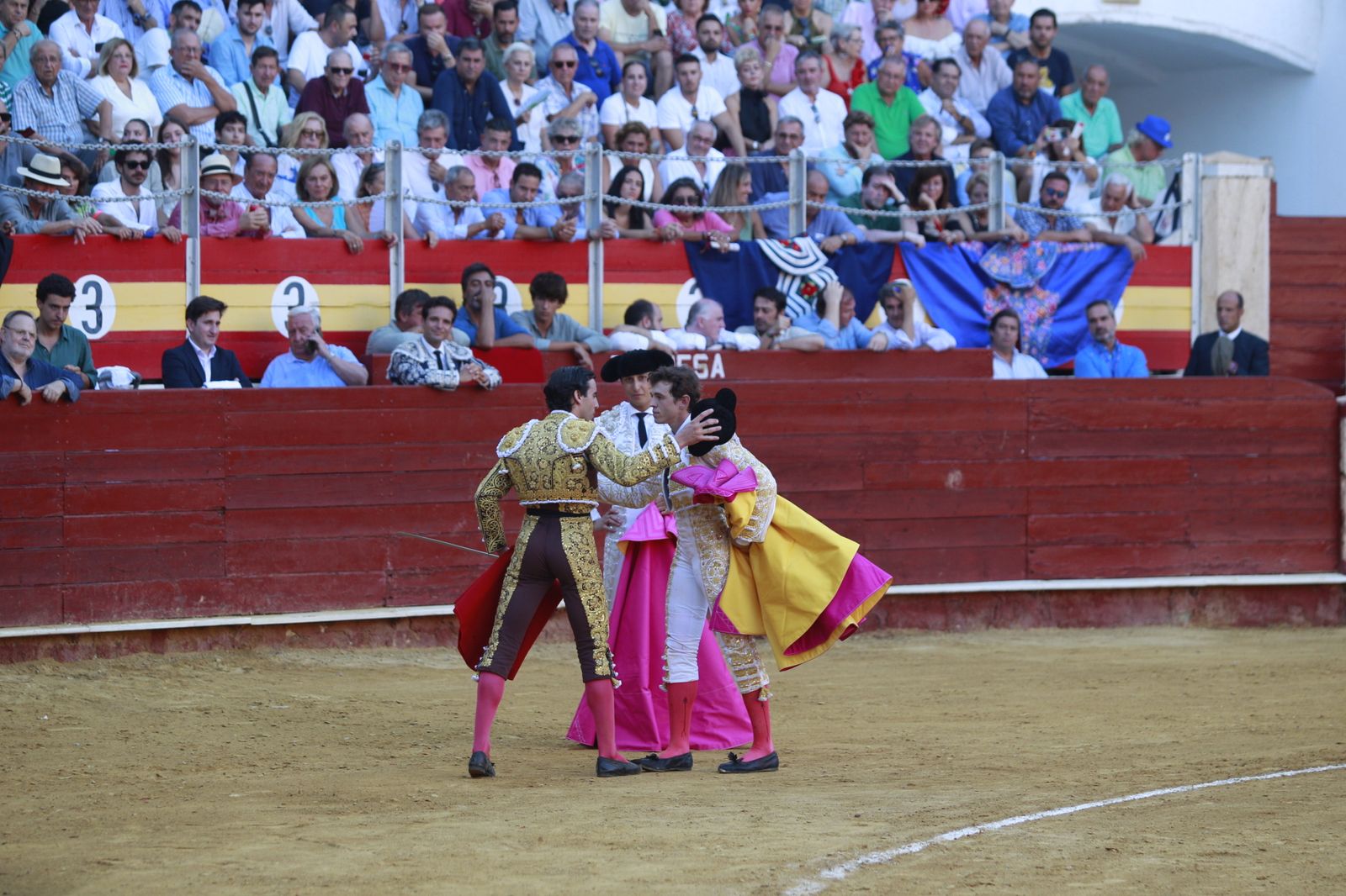 Imágenes del triunfo del torero almeriense Jorge Martínez el día de su alternativa