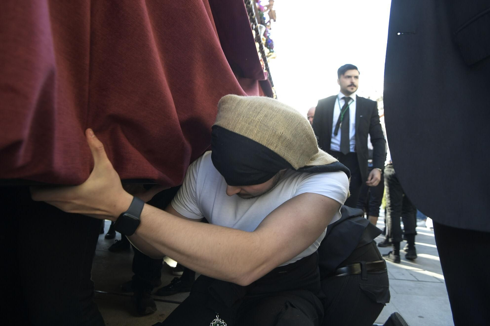 Las mejores fotos del Viernes Santo de Granada