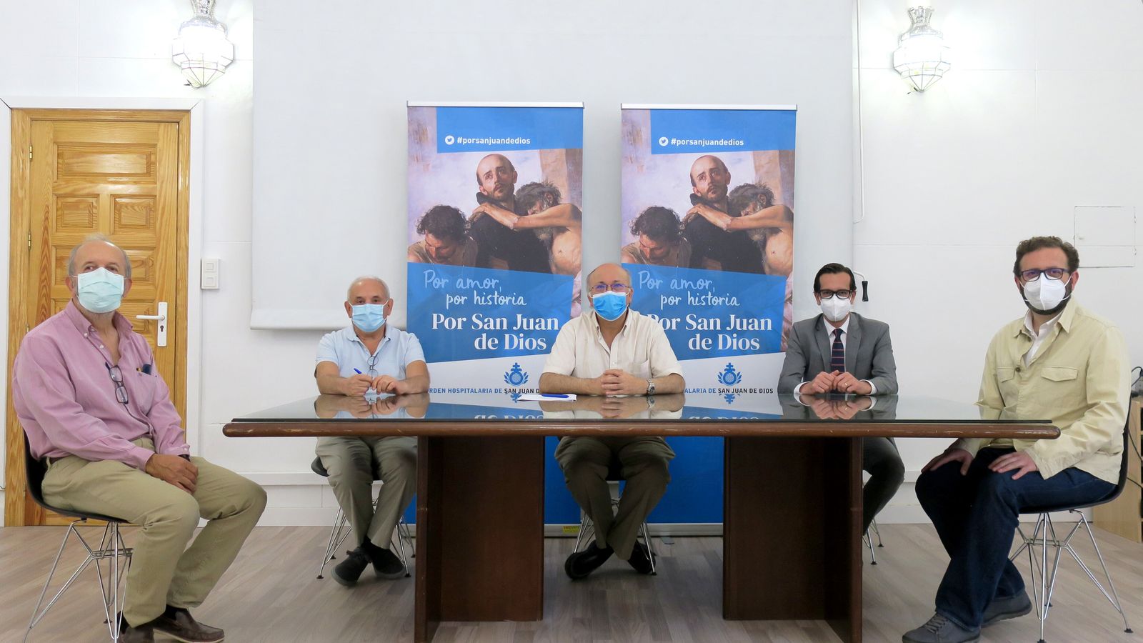 De izquierda a derecha, Javier Dávila Ponce de León, José Luis Muñoz O.H., José Antonio Soria O.H., , José Luis Castellar y Fernando Acale.