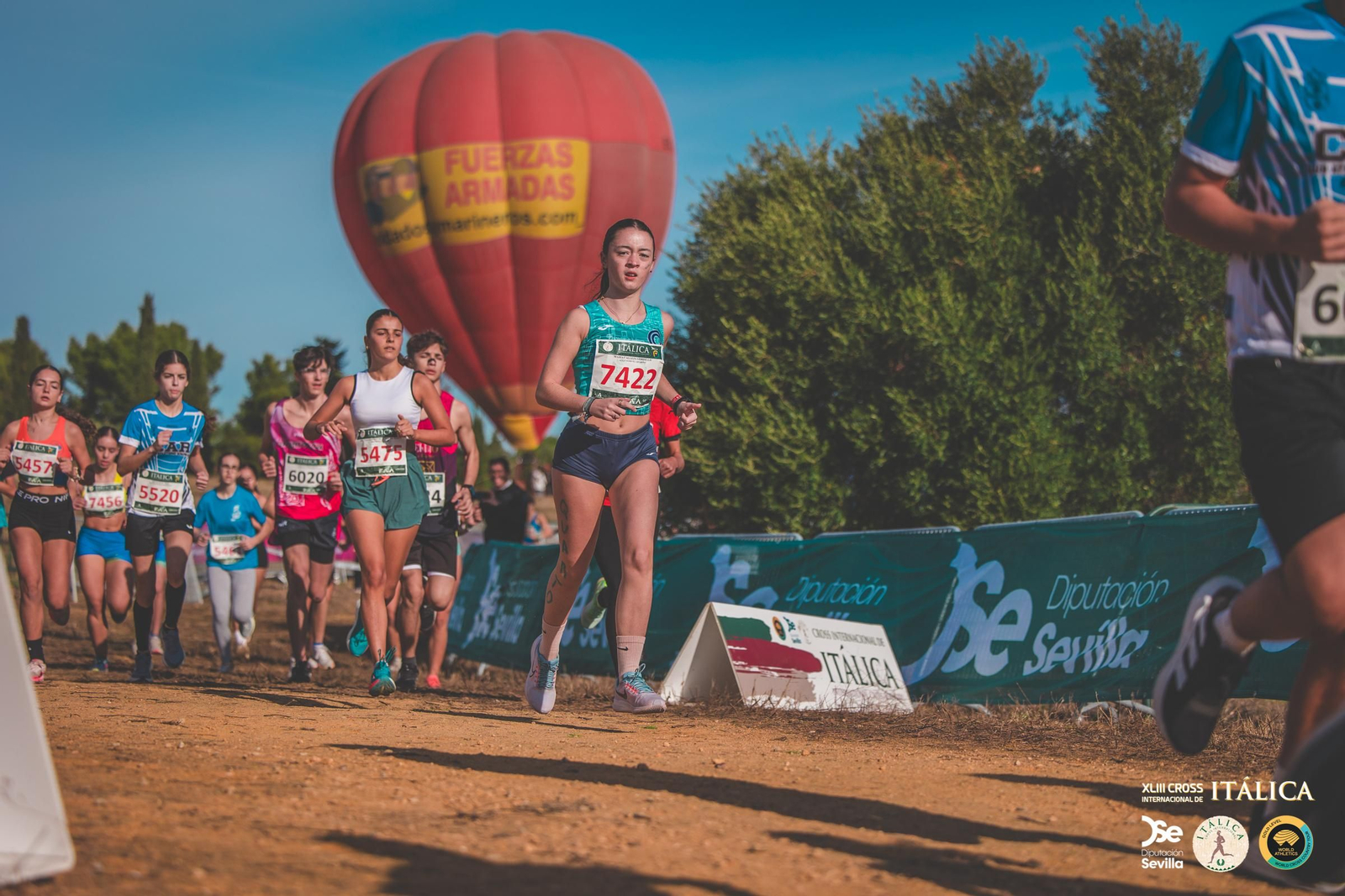 Búscate en las fotos del Cross de Itálica 2025 | 6