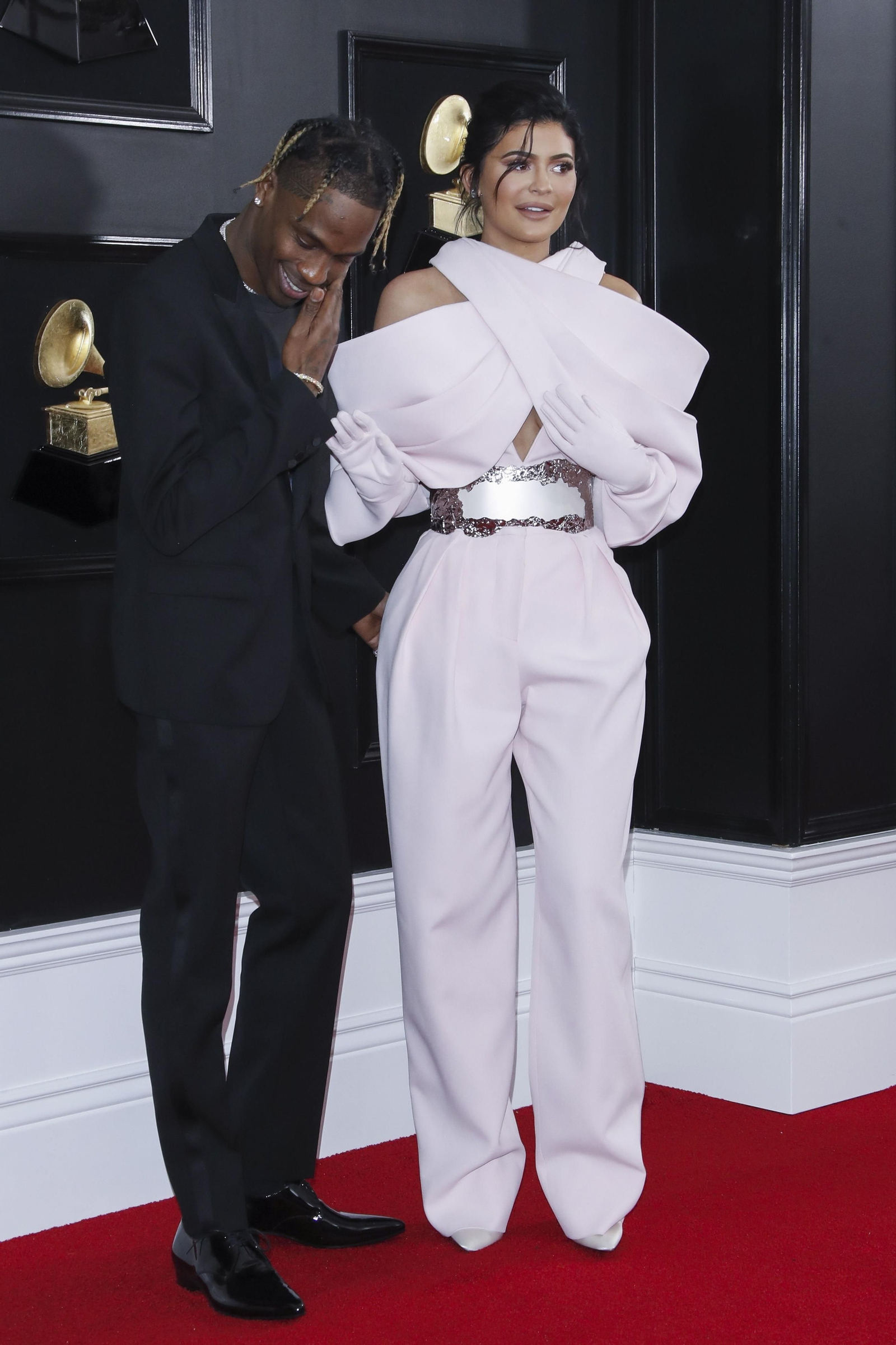 Grammy 2019: los looks de la alfombra roja