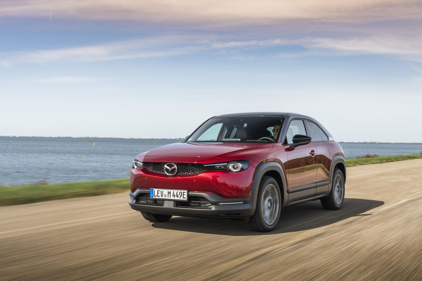 Mazda hace una apuesta decidida por los SUV