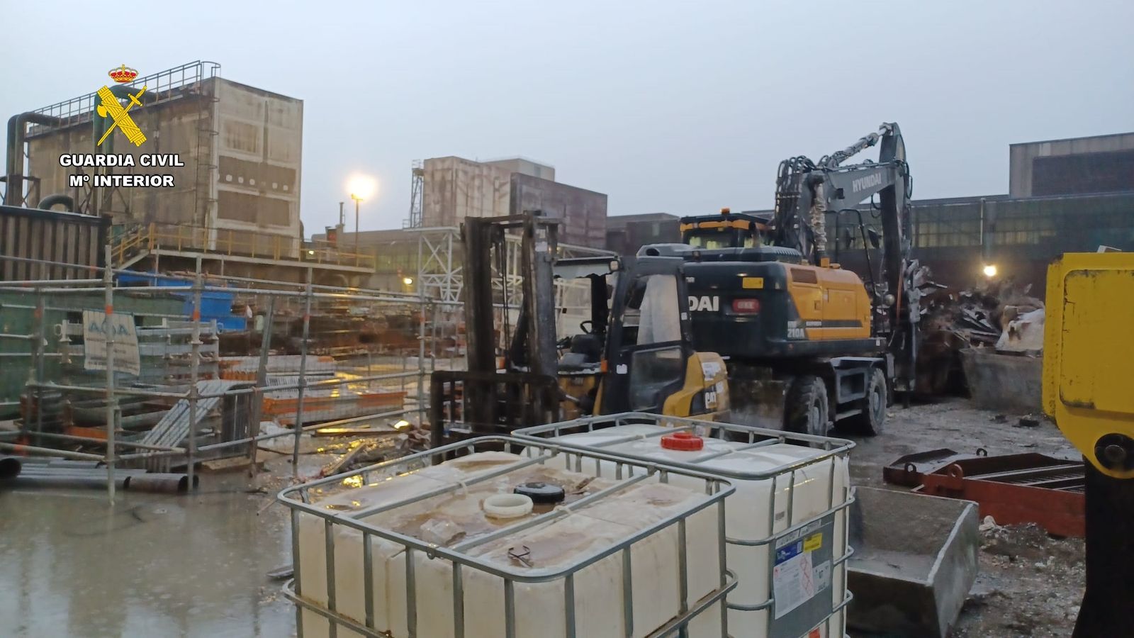 Bidones sustraídos de Acerinox