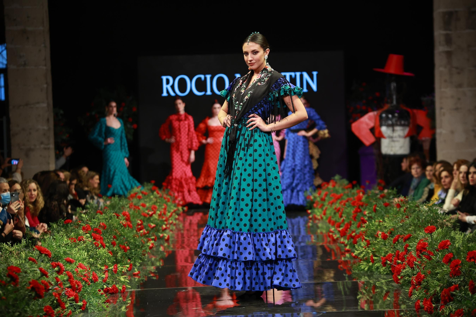 Desfile de Rocío Martín de Gitana en la Pasarela Flamenca Jerez Tío Pepe 2023