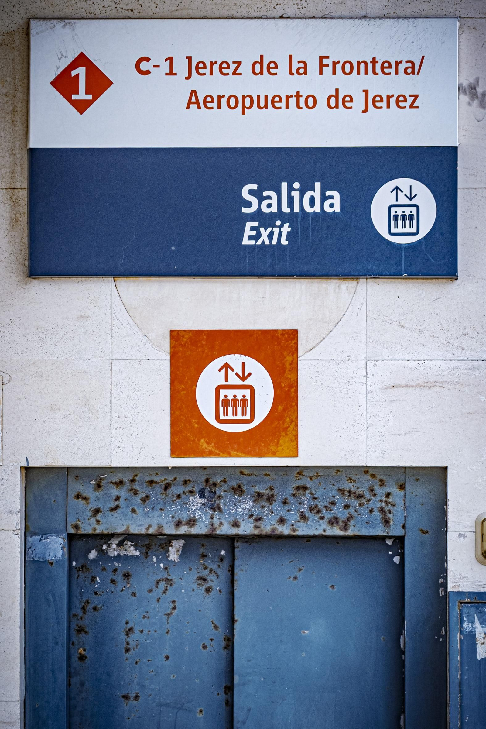 Las imágenes del estado de la estación de trenes en Cortadura