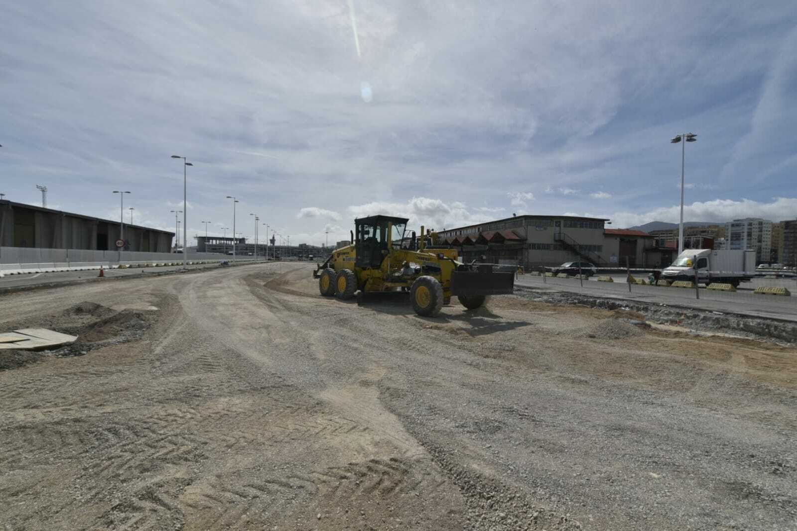La zona en obras tras la lonja pesquera, este martes.