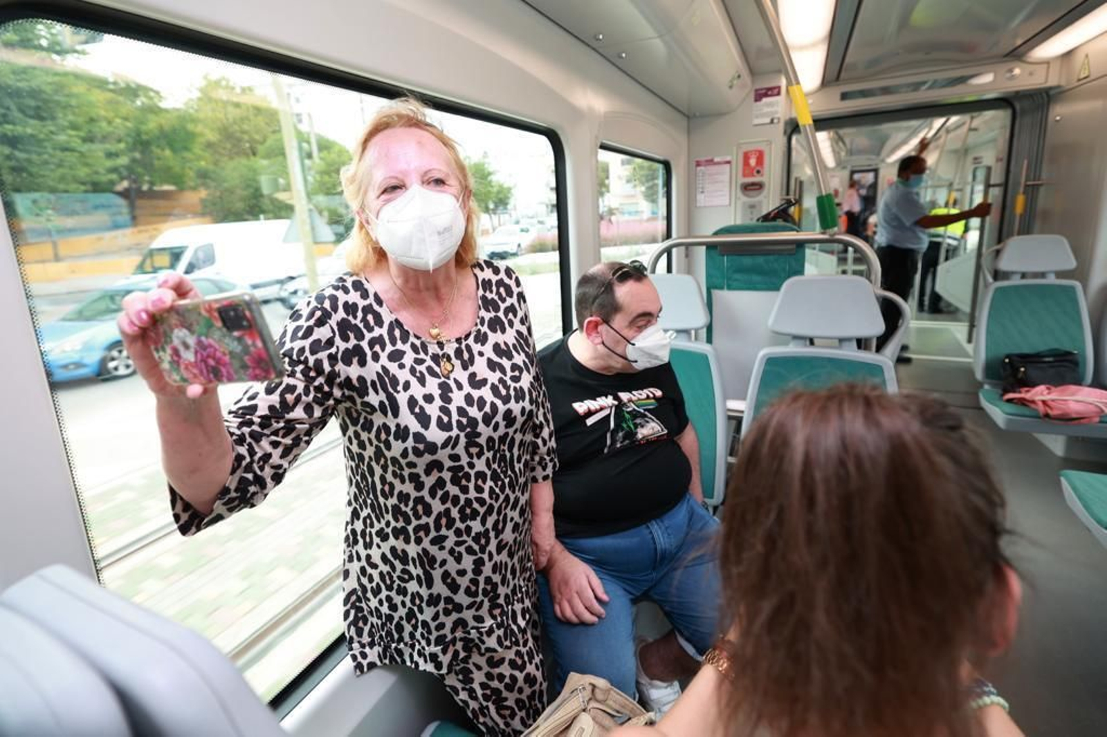 Búscate en los primeros viajes del tranvía de la Bahía de Cádiz