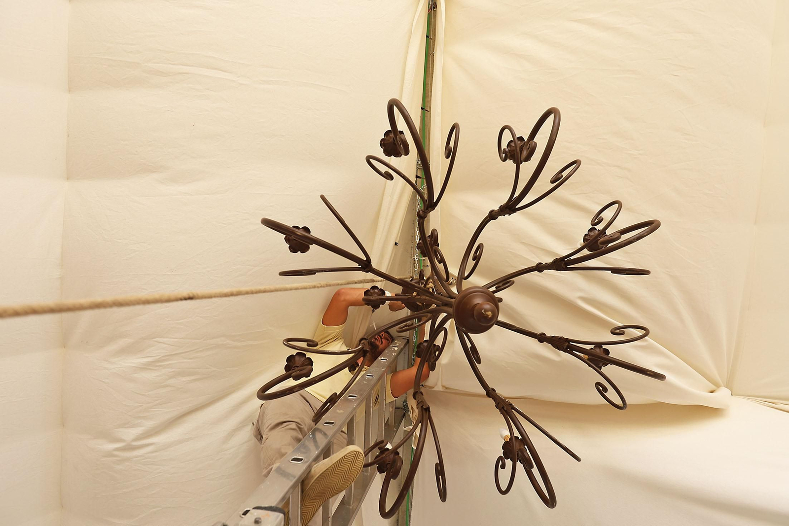 Imágenes de los preparativos en el recinto de la Feria del Caballo 2024