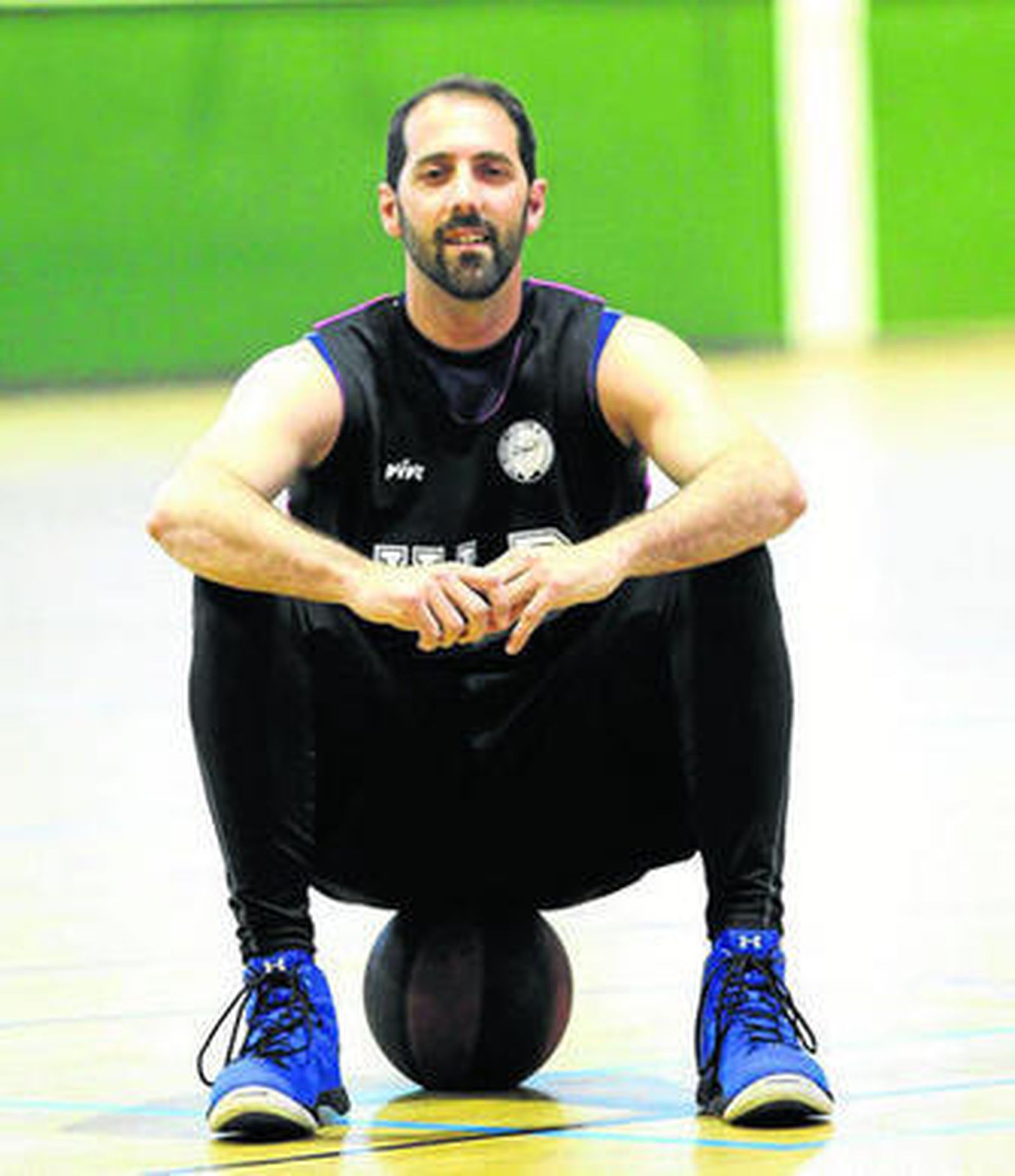 Juanma Ruiz posa antes del comienzo de una sesión de entrenamiento.