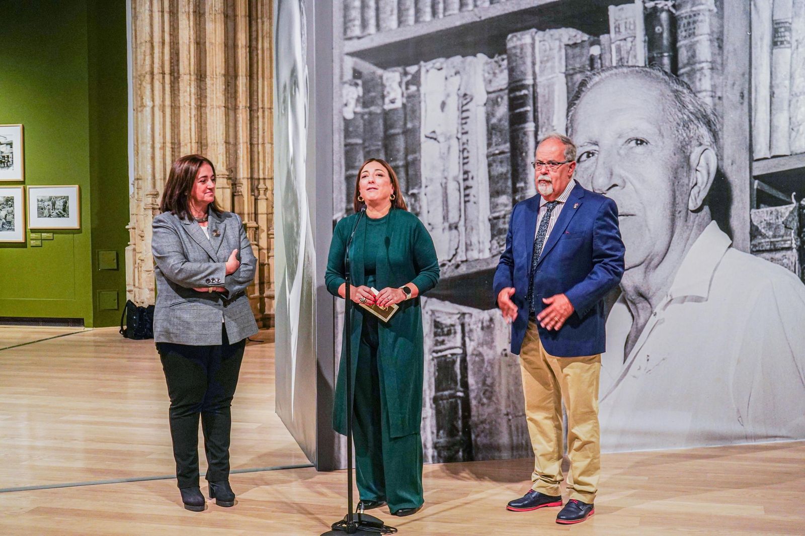 Galería | Así ha sido la apertura de la muestra 'Américo Castro y su tiempo' en Granada