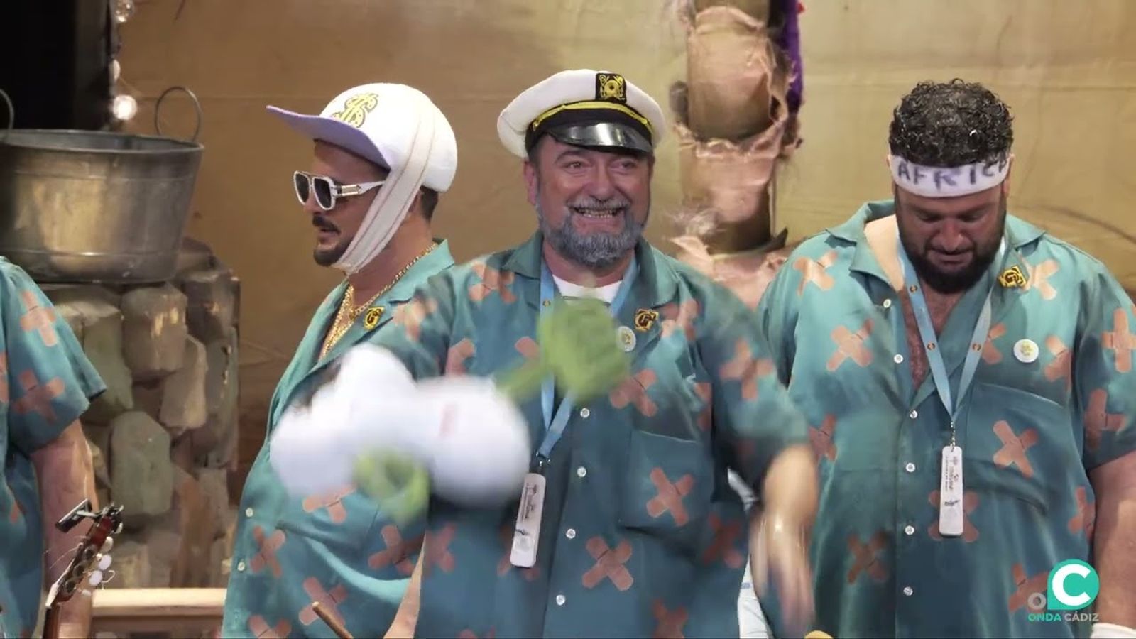 Chirigota, Los semicuraos - Cuartos