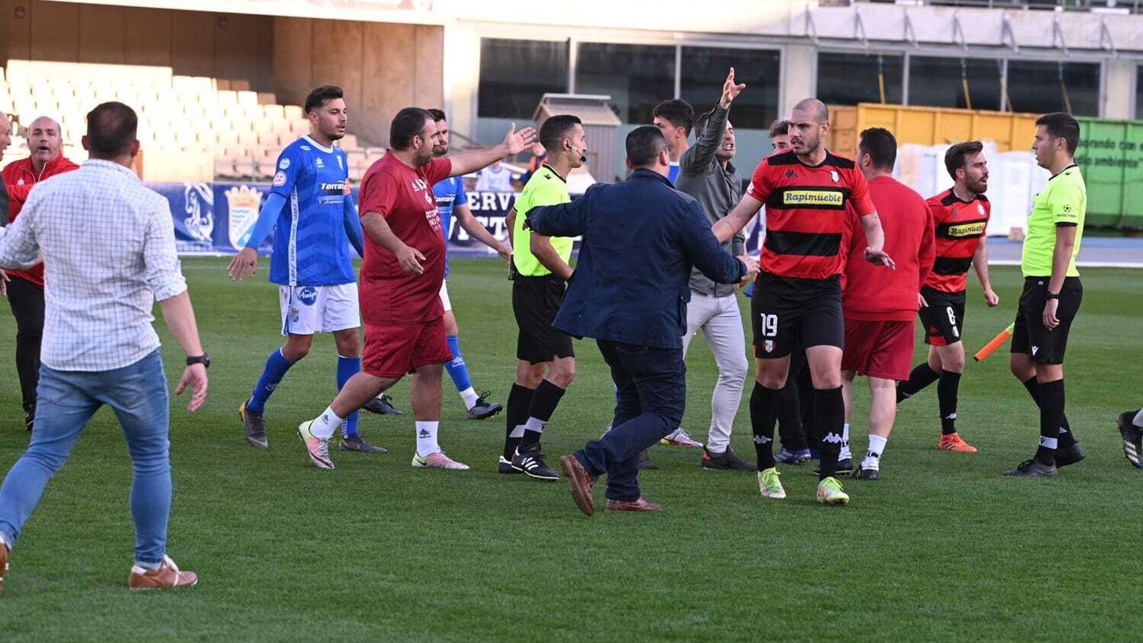 El partido en Chapín de la pasada temporada acabó con polémica.