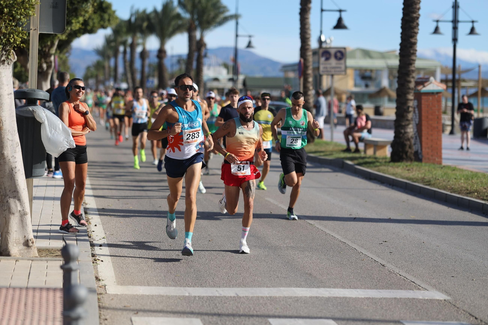 Las fotos de la Carrera Solidaria No Más Suicidios en Torremolinos
