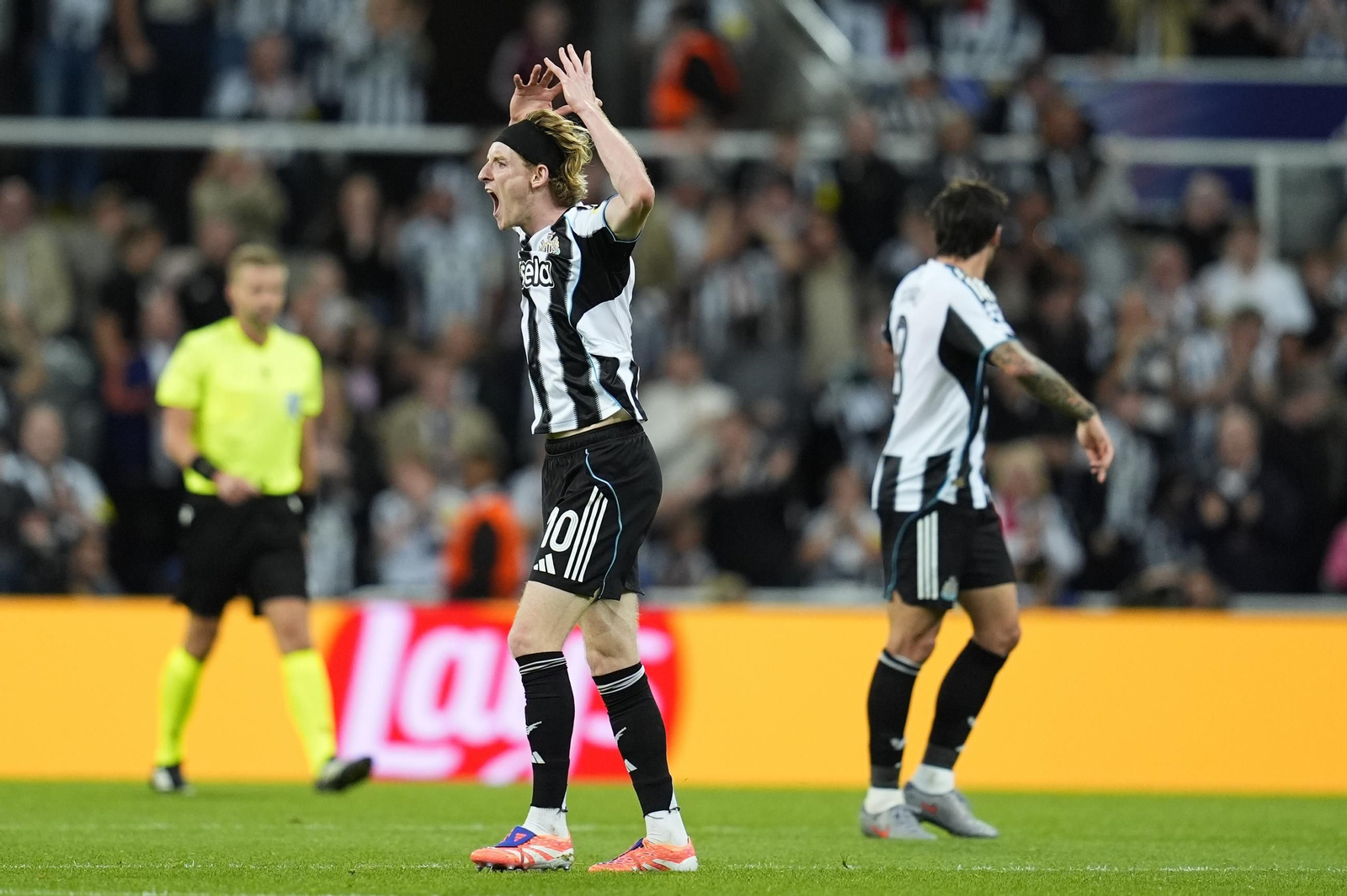 Las fotos del Newcastle-Barcelona