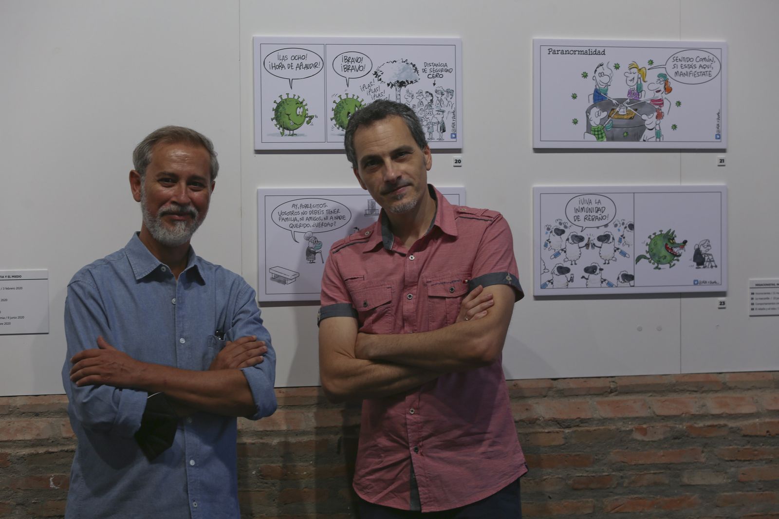 Exposición de viñetas de Miki y Duarte (fotos)