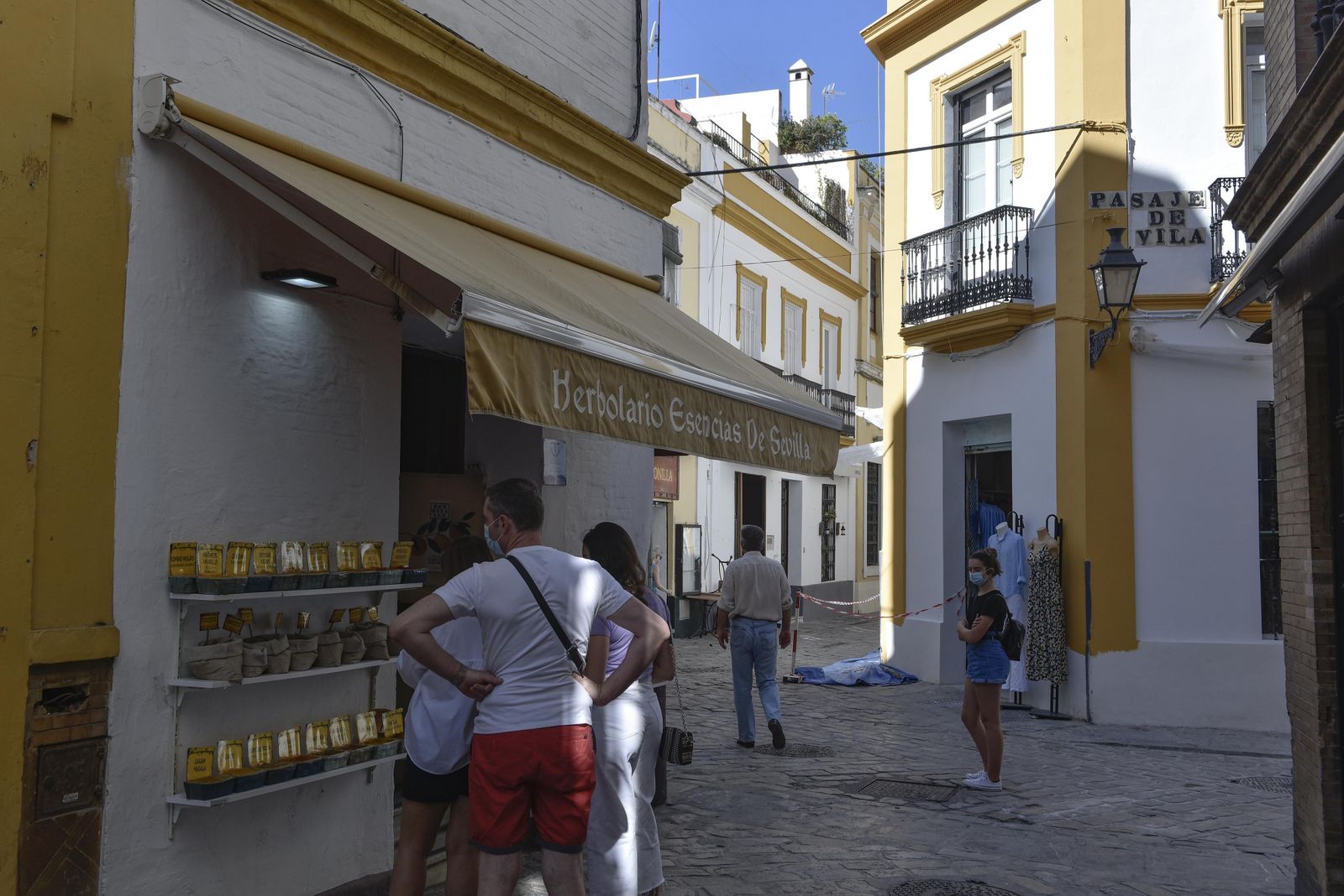 El barrio de Santa Cruz se queda vacío