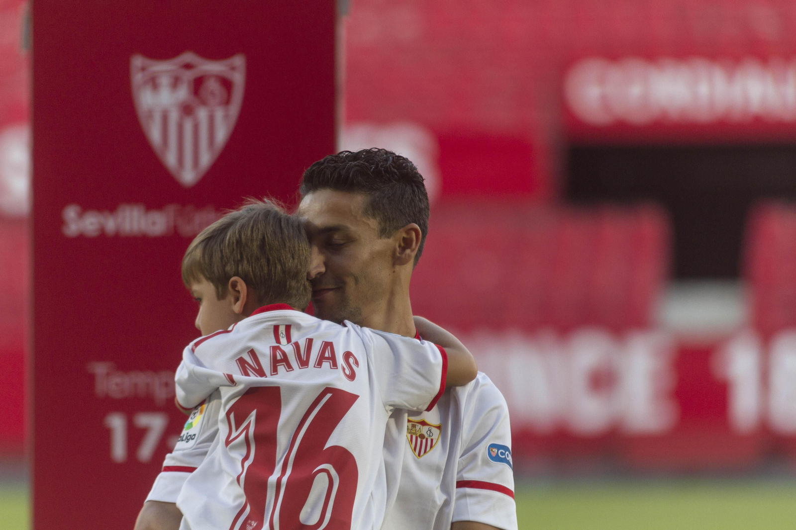 La presentación de Jesús Navas, en imágenes