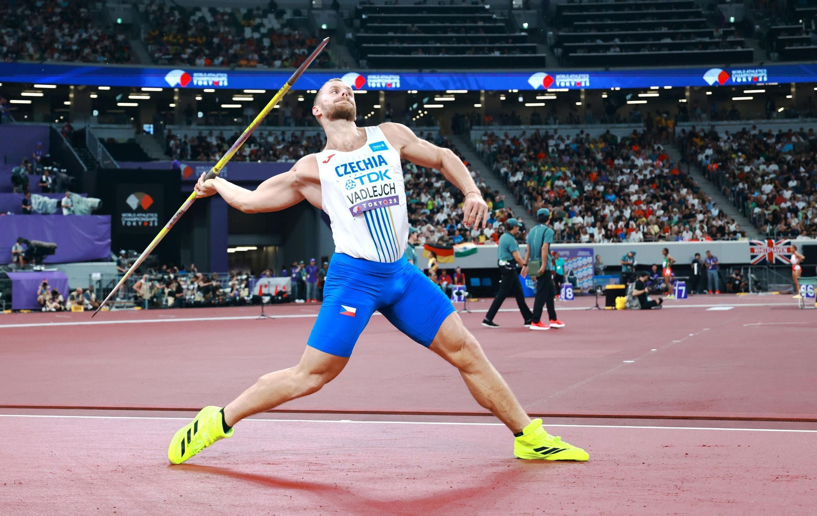 Las fotos del prometedor triunfo de Attaoui y del resto de la jornada del Mundial de Atletismo