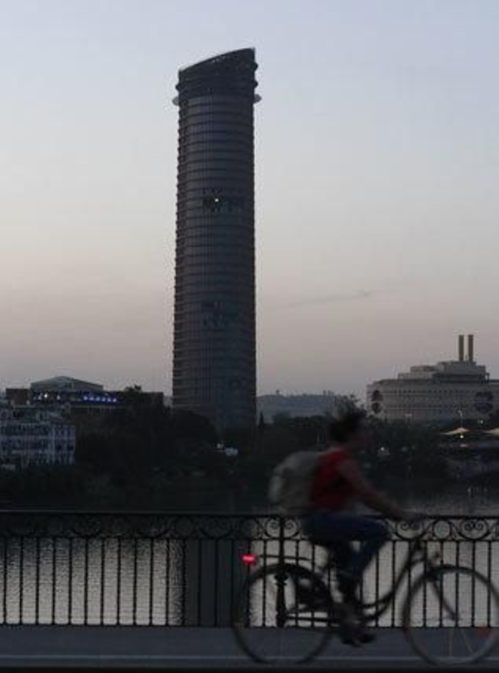 La Junta concluye que otro puente para tráfico rodado en la Cartuja "no tiene justificación"