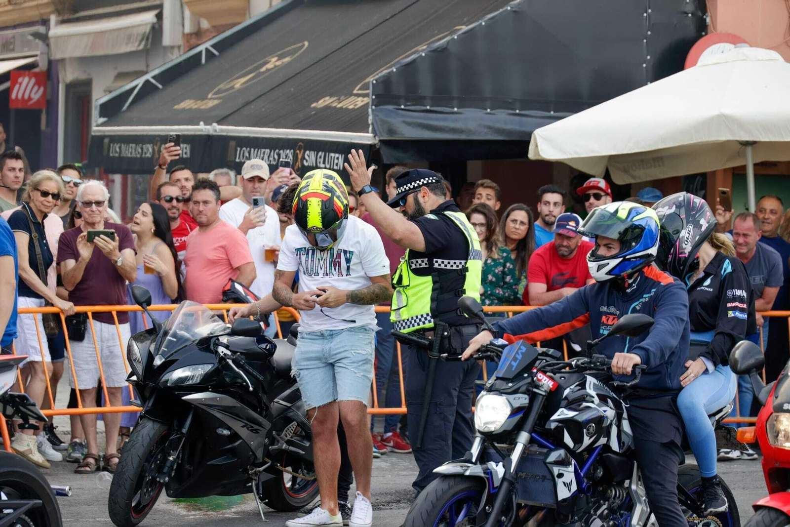 El viernes de motorada en El Puerto, en imágenes