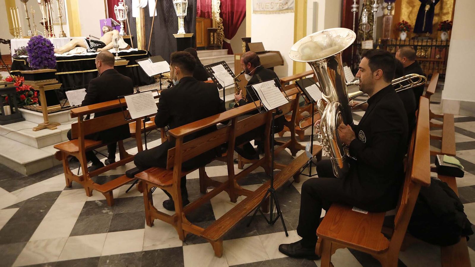 Las fotos de la presentación  del cartel oficial de la Semana Santa de Algeciras y la entrega de la Palma Cofrade