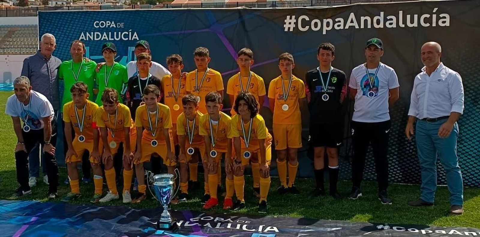 Cádiz alevín, con tres jugadores del Campo de Gibraltar, subcampeón de Andalucía