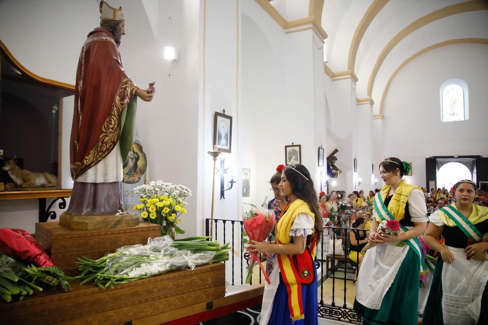 La Subida del Agua de las fiestas de Mojácar, en imágenes