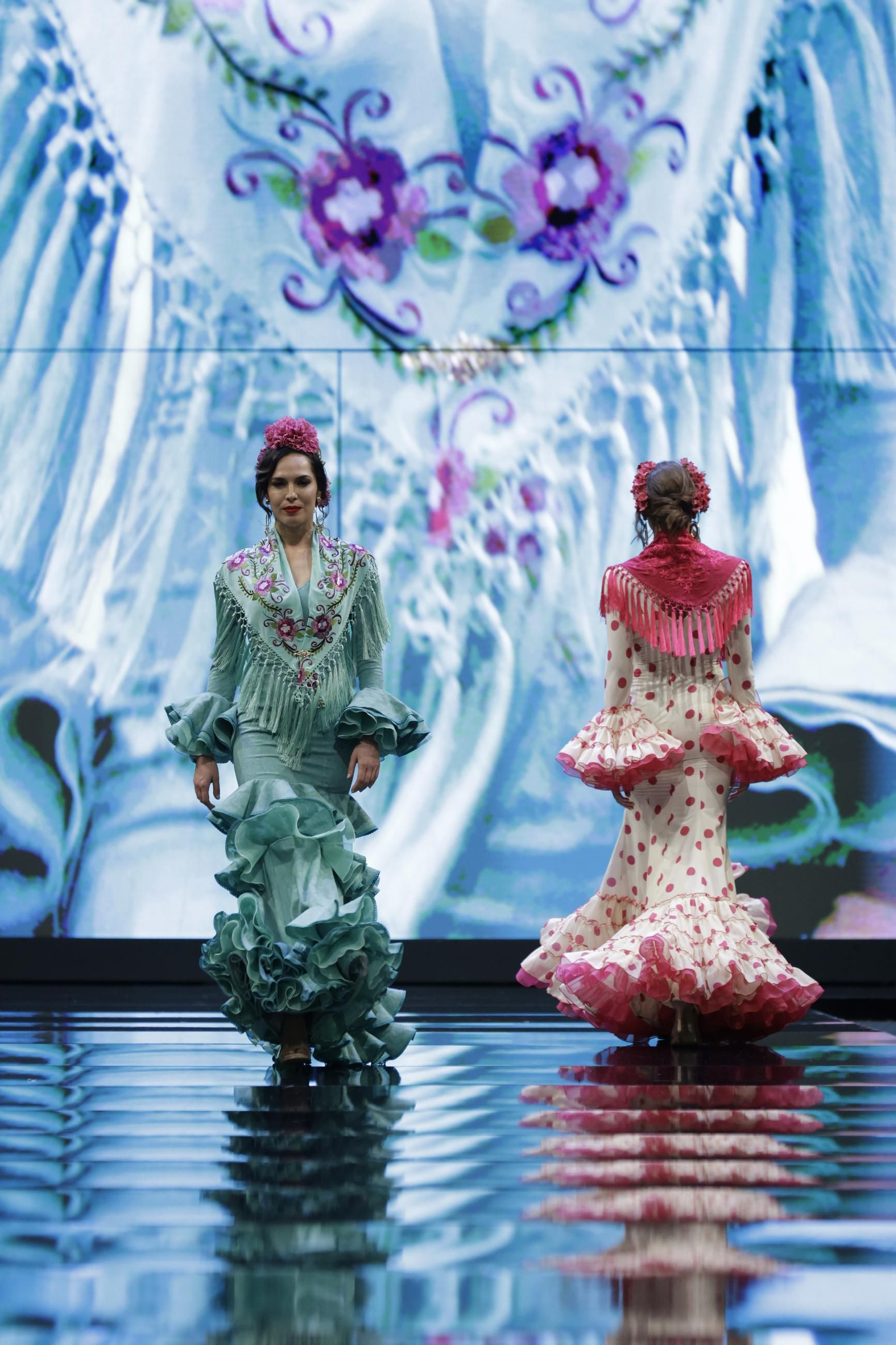 Desfile de Hermanas Serrano en SIMOF 2025, todas las fotos