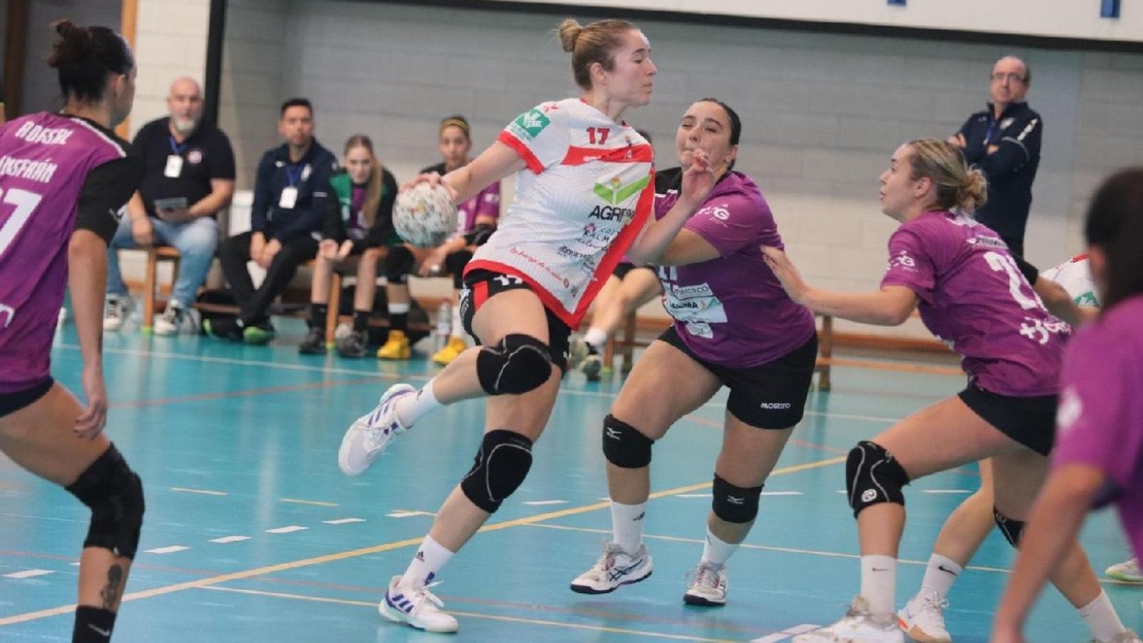 Acción ofensiva del conjunto roquetero en la última jornada.