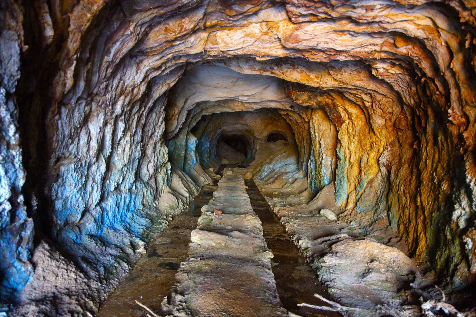 Interior de una mina.